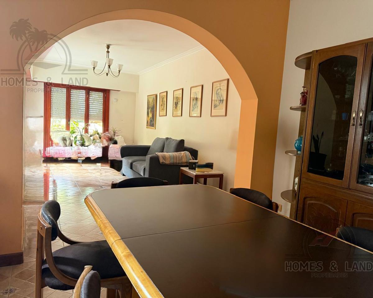 Casa con gran Dojo, 374m² en barrio Pompeya