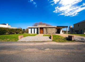 Casa · 156m² · 4 Ambientes · Casa en Venta 4 Ambientes en Haras San Pablo