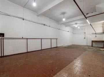 Depósito · 260m² · 4 Ambientes · Alquiler Local/ Deposito /galpón en Castelar