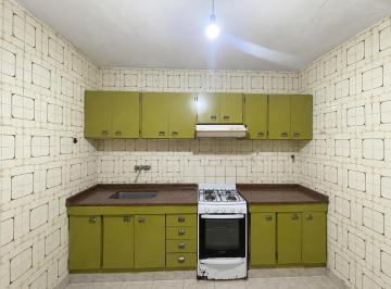 PH · 73m² · 3 Ambientes · 1 Cochera · PH en Venta - Parque Cha