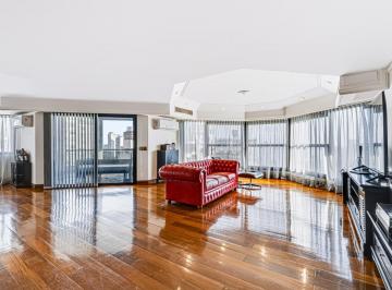 Departamento · 227m² · 6 Ambientes · 2 Cocheras · Piso de Categoría en Ramos Mejía - Balcón Aterrazado - 2 Cocheras