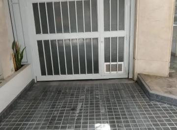 Garage · 11m² · Cochera en Venta - - 11.5 m - Flores