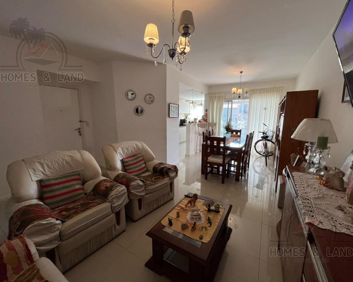 Depto 3 amb, 84m² con 2 balcones y amenities — Centro