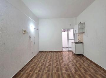 Departamento · 19m² · 1 Ambiente · Venta Dpto. Monoambiente C/ Patio en P. Chacabuco