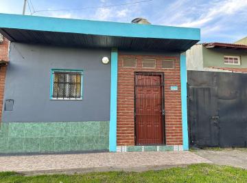 Casa · 35m² · 3 Ambientes · 1 Cochera · Casa en PH con Amplio Lote Venta Mar de Ajó