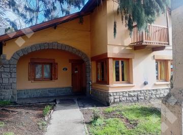Casa · 162m² · 6 Ambientes · Alquiler Casa 6 Ambientes - Centro - Apta Comercial/profesional - San Martin de Los Andes