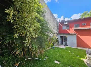 Casa · 92m² · 4 Ambientes · 2 Cocheras · Nuevo Valor! Casa en Venta 4 Ambientes en Merlo, Provincia de Bs As