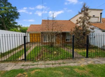 Casa de 3 ambientes, Mar del Plata · Chalet 3 Amb. - Gran Parque - Punta Mogotes