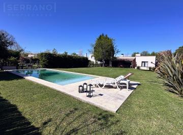 Casa · 220m² · 5 Ambientes · 2 Cocheras · Casa en Una Planta en Alquiler Año Nuevo y Enero. Estancias del Pilar