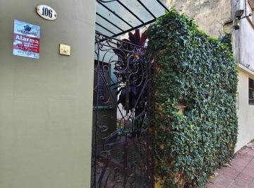 Casa · 159m² · 5 Ambientes · 1 Cochera · Casa en Esquina Para Reciclar · 4 Dorm. · 2 Plantas · Garaje · Beccar · U$s 254.000
