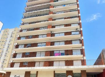 Departamento · 115m² · 4 Ambientes · Venta · Departamento · Hipólito Irigoyen 290