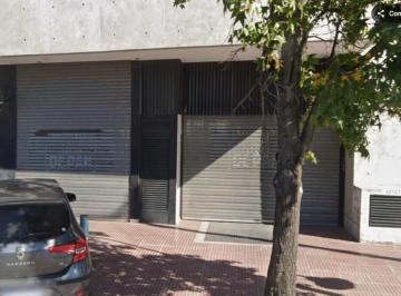 Local comercial · 65m² · 1 Cochera · Local en Alquiler en Don Torcuato, Tigre, G. B. a. Zona Norte