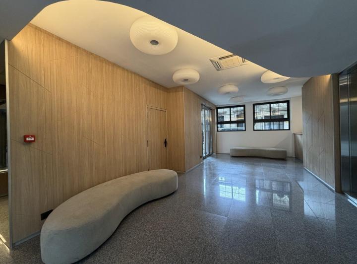 Oficina en alquiler en Centro · 3 ambientes