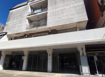 Local comercial · 24m² · 1 Ambiente · Estas Buscando un Local Comercia Sobre Bv. Rondeau?