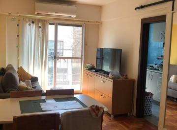 Departamento · 37m² · 2 Ambientes · Venta Departamento 2 Ambientes Flores. Oportunidad
