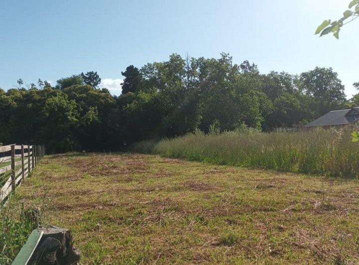 Terreno · 796m²