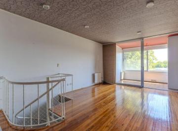 Departamento · 56m² · 2 Ambientes · 1 Cochera · Depto 2 Amb Duplex Frente + Cochera en La Calabria