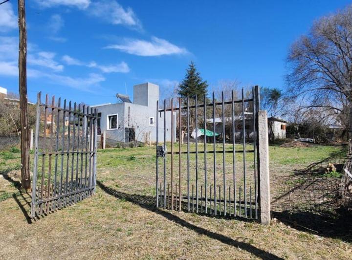 Terreno · 700m²