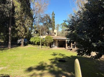 Quinta vacacional · 50m² · 3 Ambientes · 4 Cocheras · Quinta en Venta Zarate