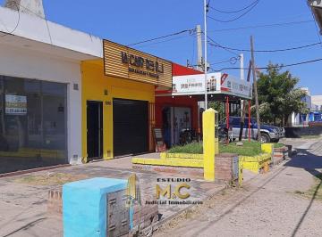 Local comercial · 58m² · 2 Ambientes · Local de 58 m Cubiertos Sobre Recta Martinoli - Arguello
