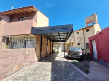 Casa · 98m² · 3 Dormitorios · 1 Cochera · Duplex de 3 Dorm. en Venta - Villanueva Guaymallen