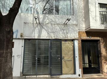 Local comercial · 48m² · 2 Ambientes · Local en Venta Próximo a Av 44