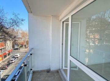 Departamento · 47m² · 2 Ambientes · 1 Cochera · Venta Departamento 2 Amb. con Balcon y Cochera Zona Chauvin