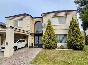 Casa · 405m² · 7 Ambientes · 2 Cocheras · Casa en Venta con Vista Al Golf, Saint Thomas Este, Canning, Esteban Echeverría, G. B. a. Zona Sur