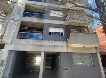 Departamento · 2 Ambientes · Departamento de 1 Dormitorio con Balcón