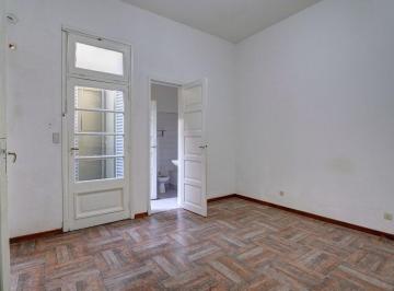 Casa · 120m² · 6 Ambientes · Venta Casa Multifamiliar 6 Ambientes Doble Terraza Vélez Sársfield