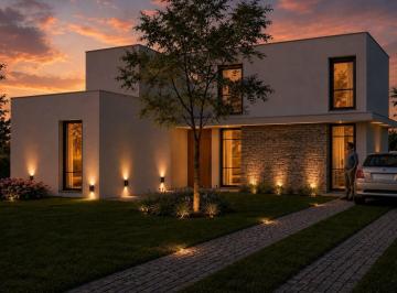 Casa · 141m² · 5 Ambientes · 2 Cocheras · Villa Catalina Casa 3 Dorm - Posesion Sept/27