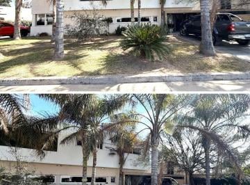 GT SERVICIOS INMOBILIARIOS.  · Gt Servicios Inmobiliaros. Vende. Casa Barrio Jardin Ingles. Valle Escondido