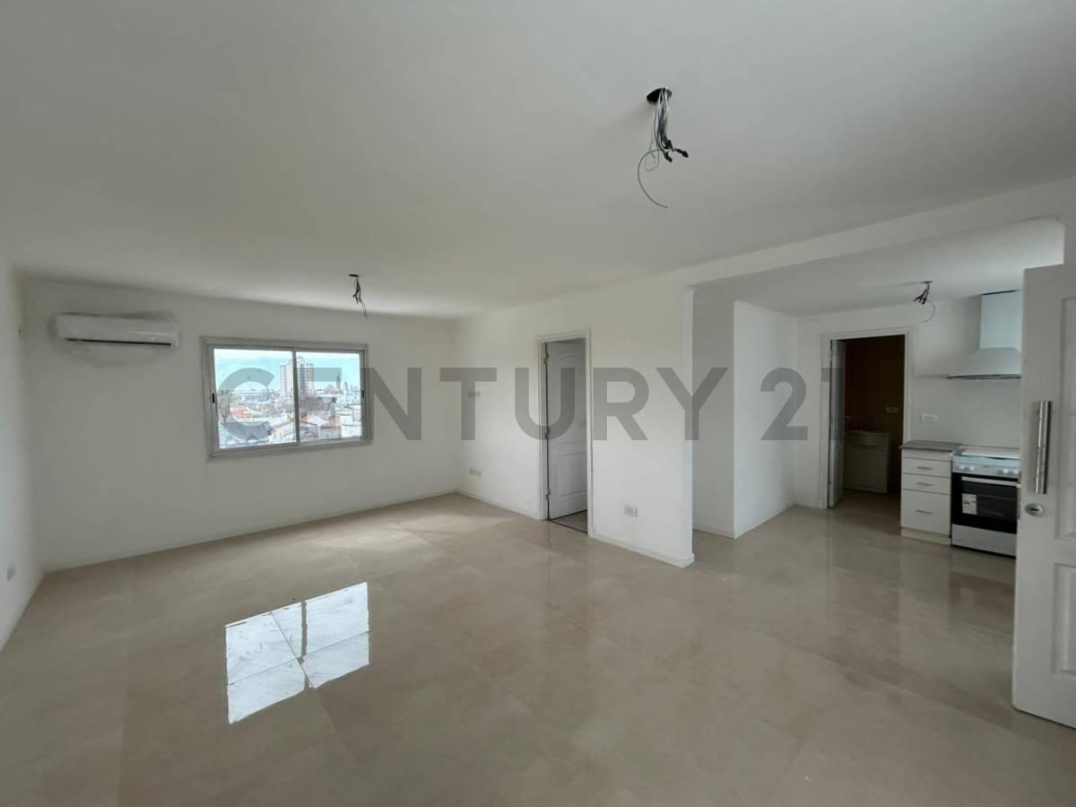 Excelente oportunidad de departamento de 2 ambientes a estrenar, ubicado sobre Avenida Colón