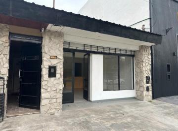 Local comercial · 50m² · 1 Ambiente · Alquiler Local 50 m² Centro Funes