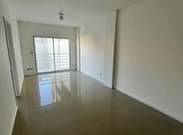 Departamento · 33m² · 1 Ambiente · Alquiler - Mono Ambiente Dividido - Flores