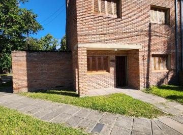 Casa de 4 ambientes, Ciudad de Santa Fe · Casa en B° Judiciales