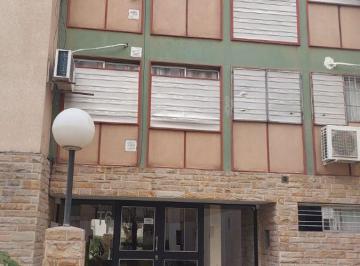 Departamento de 5 ambientes, Las Cañas · Alquiler Departamento Barrio Unimev, Guaymallen