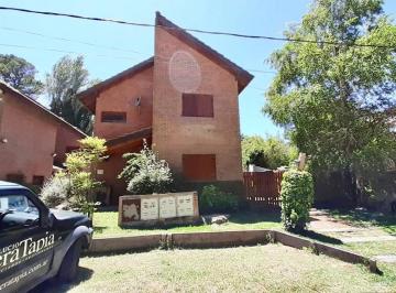 Departamento · 70m² · 4 Ambientes · Duplex 4 Ambientes con Patio, Parrilla, Estacionamiento