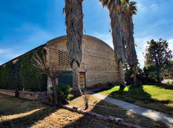 Bodega-Galpón · 652m² · 3 Ambientes · 10 Cocheras