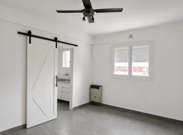 Departamento · 70m² · 4 Ambientes · Venta Departamento 4 Ambientes Parque Avellaneda, Caba