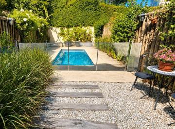 Casa · 85m² · 4 Ambientes · 2 Cocheras · Alquiler Casa 4 Amb Jard Pil 2coch Tortugas Norte