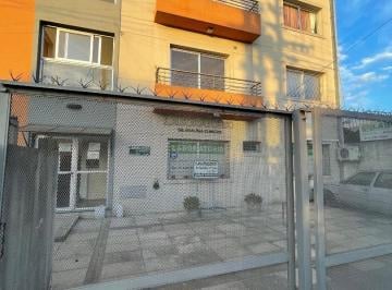 Departamento · 50m² · 3 Ambientes · 1 Cochera · Departamento en Alquiler - Merlo 3 Ambientes