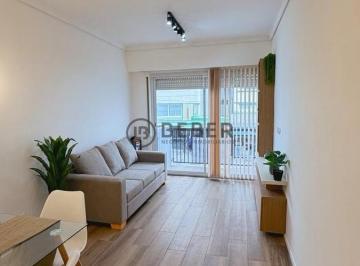 Departamento · 52m² · 2 Ambientes · En Venta Dos Ambientes con Dependencia, Plaza Colon