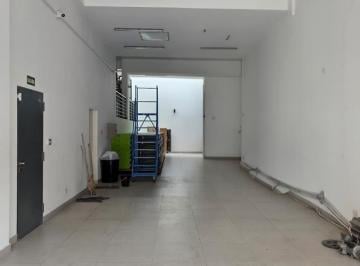 Local comercial · 164m² · Local en Villa Devoto