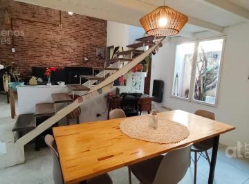 PH · 45m² · 2 Ambientes · PH de Dos Ambientes con Terraza y Patio en San Telmo en Alquiler Temporario