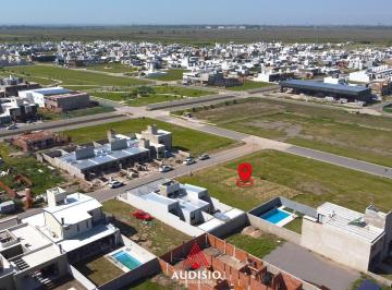 Terreno · 360m² · Lote Docta Av - Etapa 4 - Apto Duplex