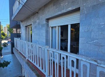 PH de 4 ambientes, Mar del Plata · Alquiler Imponente PH de 240 m² en España 2250