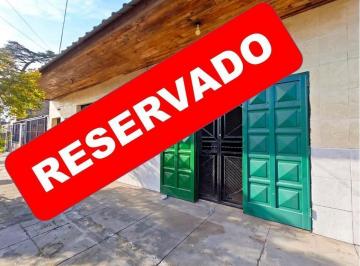 PH · 130m² · 3 Ambientes · 1 Cochera · Venta PH de 3 Ambientes en Isidro Casanova