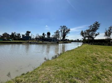 Terreno , Presidente Perón · Lote a La Laguna en Excelente Hubicacion y Orientacion. Dueño Directo.