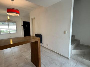 PH de 3 ambientes, Malvinas Argentinas · Casa Duplex 3 Ambientes en Alquiler. Jardin y Cochera. Bunsen 2200. P Nogues. Malvinas Argentinas
